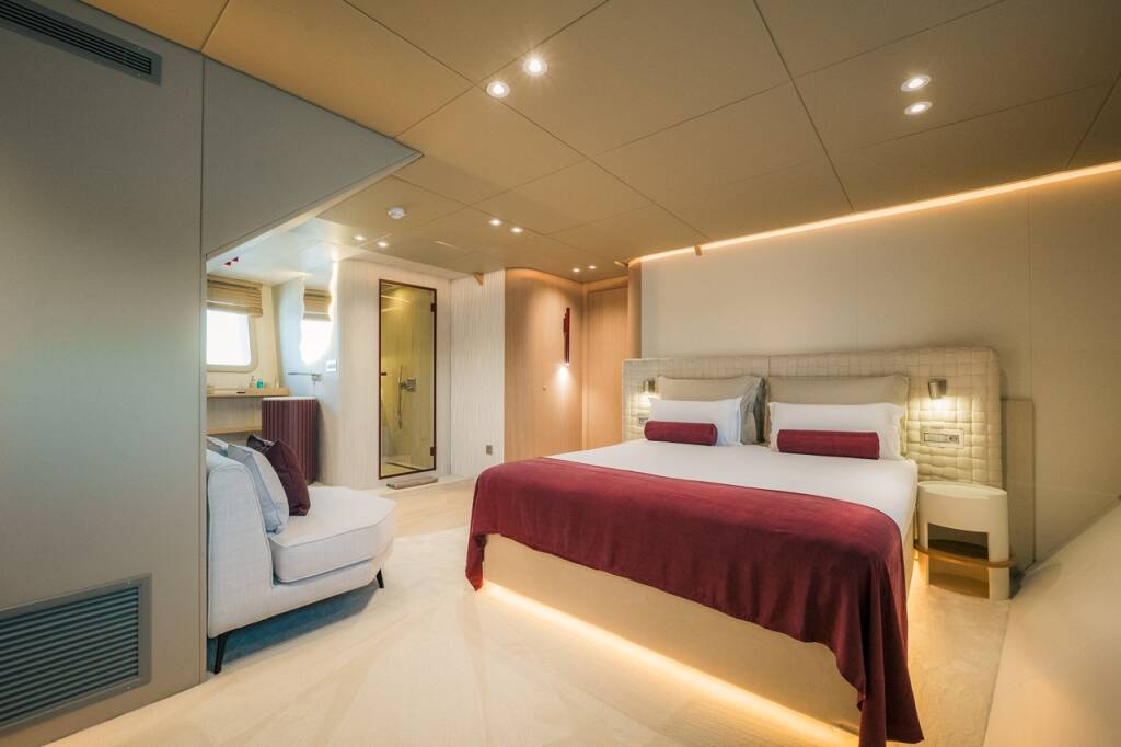 Luxury sailing yacht Reposado Reposado