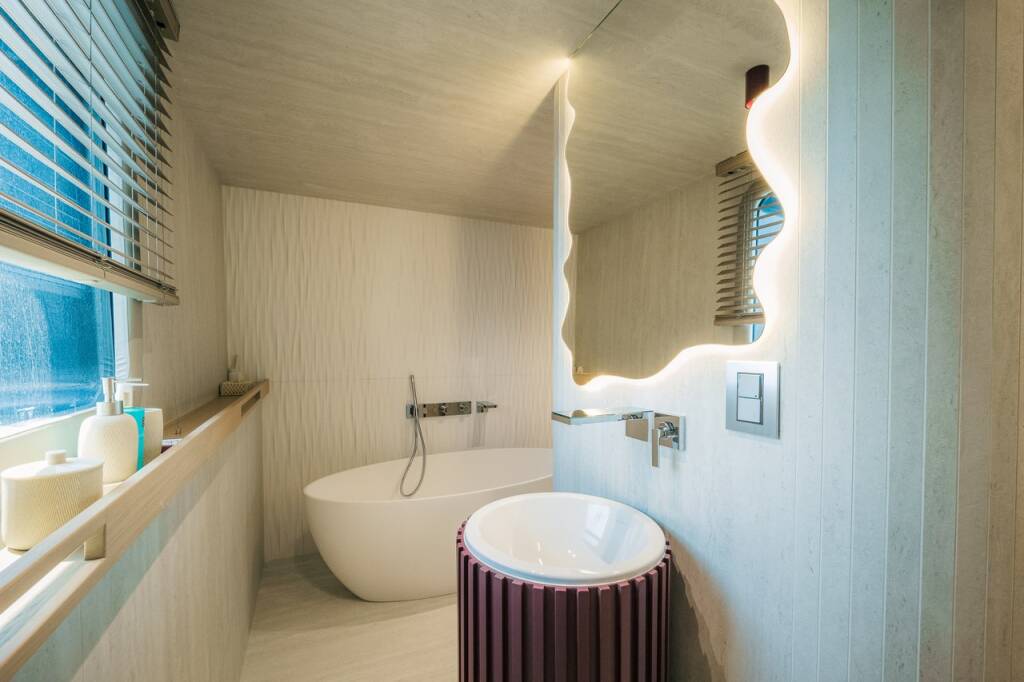 Luxury sailing yacht Reposado Reposado