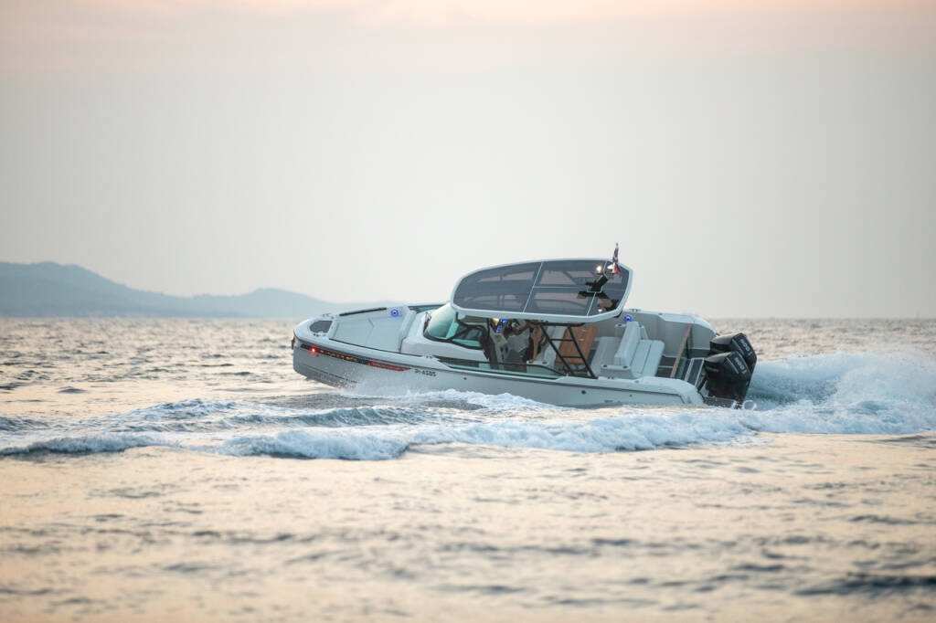 Motorboot Saxdor 270 GTO Ava