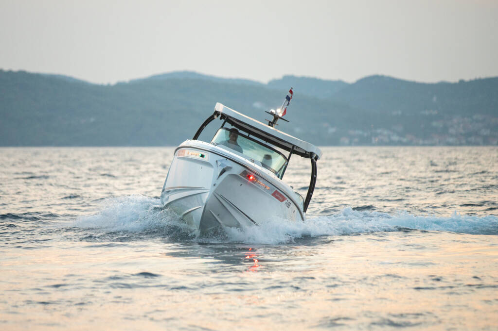 Motorboot Saxdor 270 GTO Ava