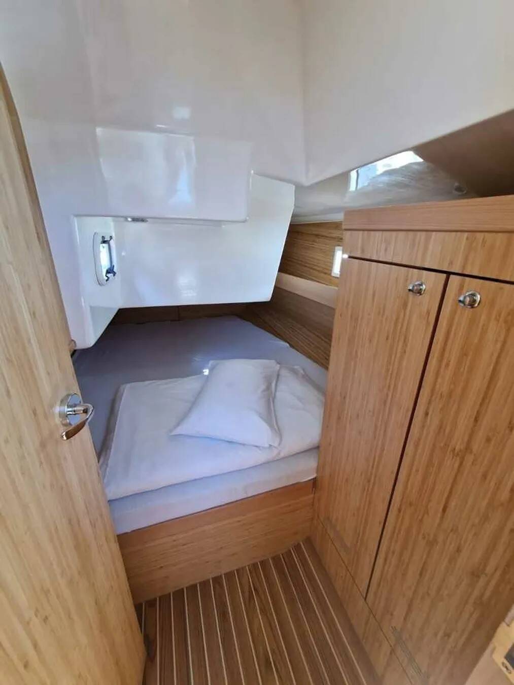 Scandinavia 35 Aurora Mare