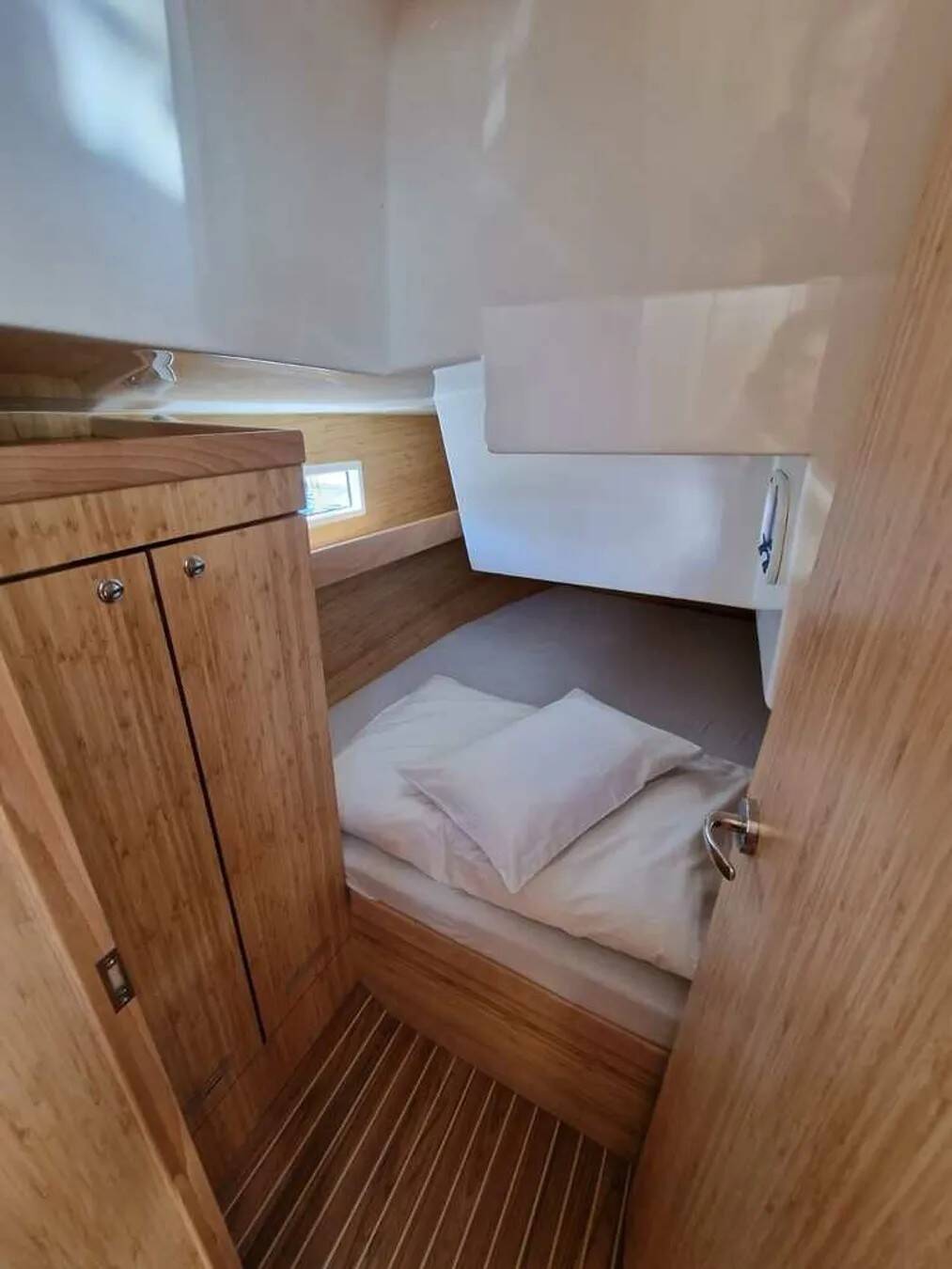 Scandinavia 35 Salt & Wind