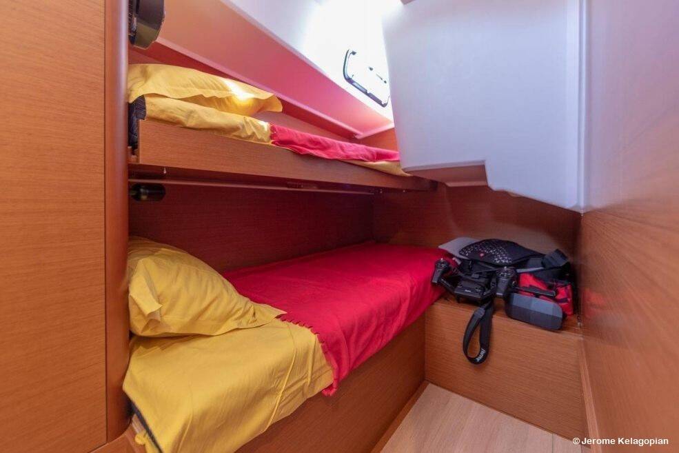 Sailing yacht Sun Loft 47 DROSERA_DB