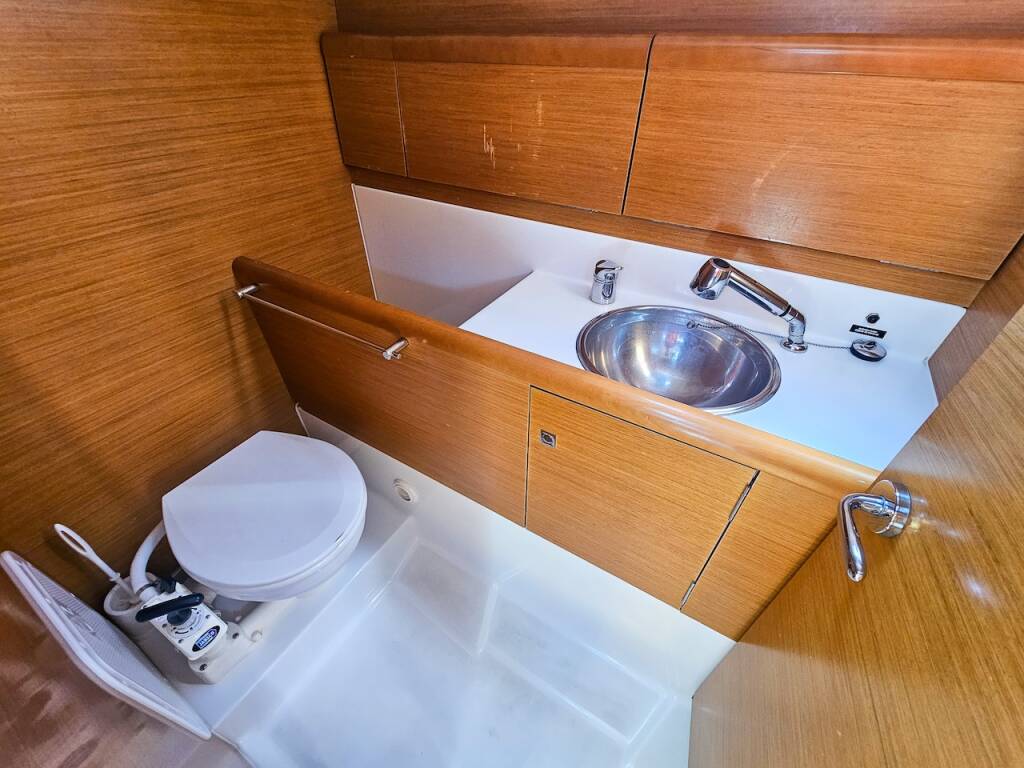 Sun Odyssey 33i Energy