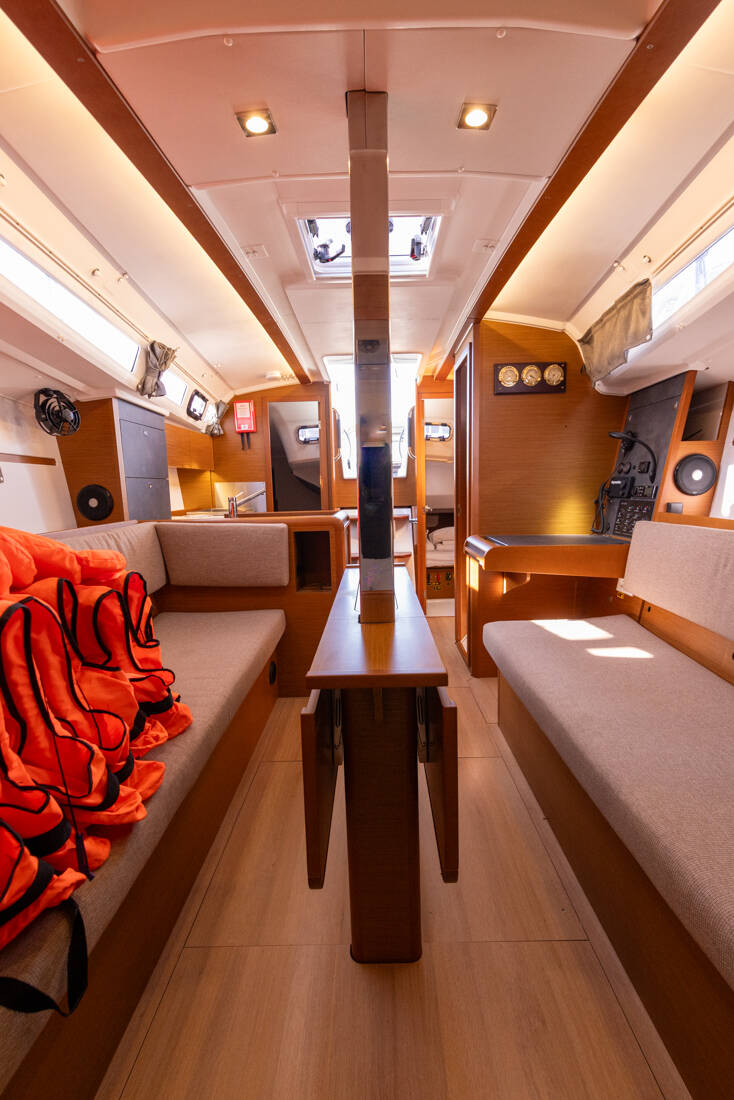 Sun Odyssey 349 Zatara