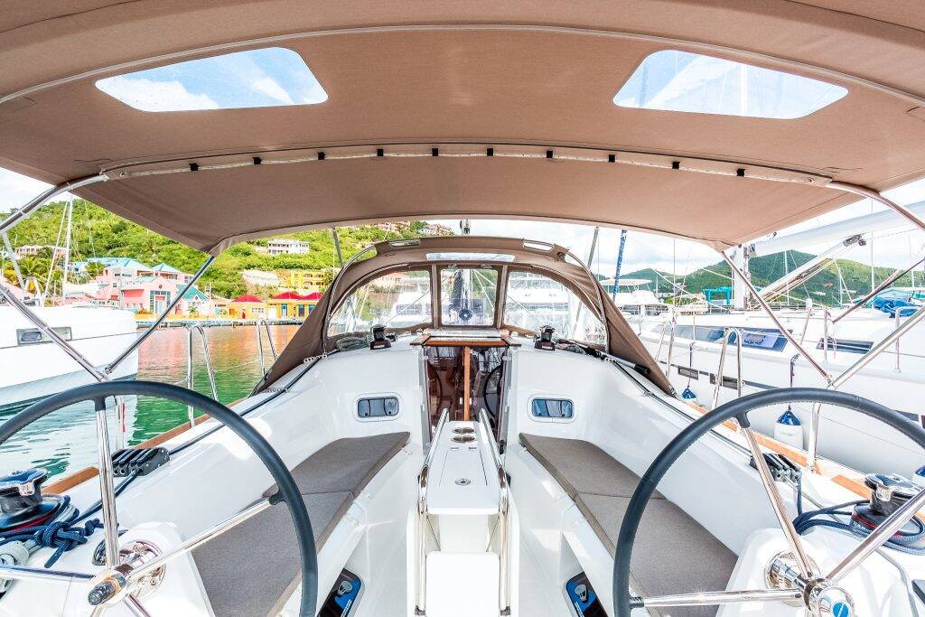 Segelyacht Sun Odyssey 349 Off The Clock 