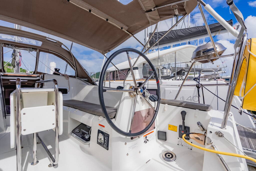 Sun Odyssey 349 Minx