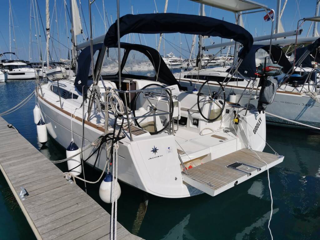 Sun Odyssey 349 Diddley