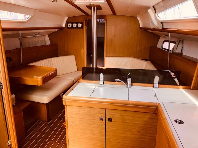 Segelyacht Sun Odyssey 36i Performance Bliksem