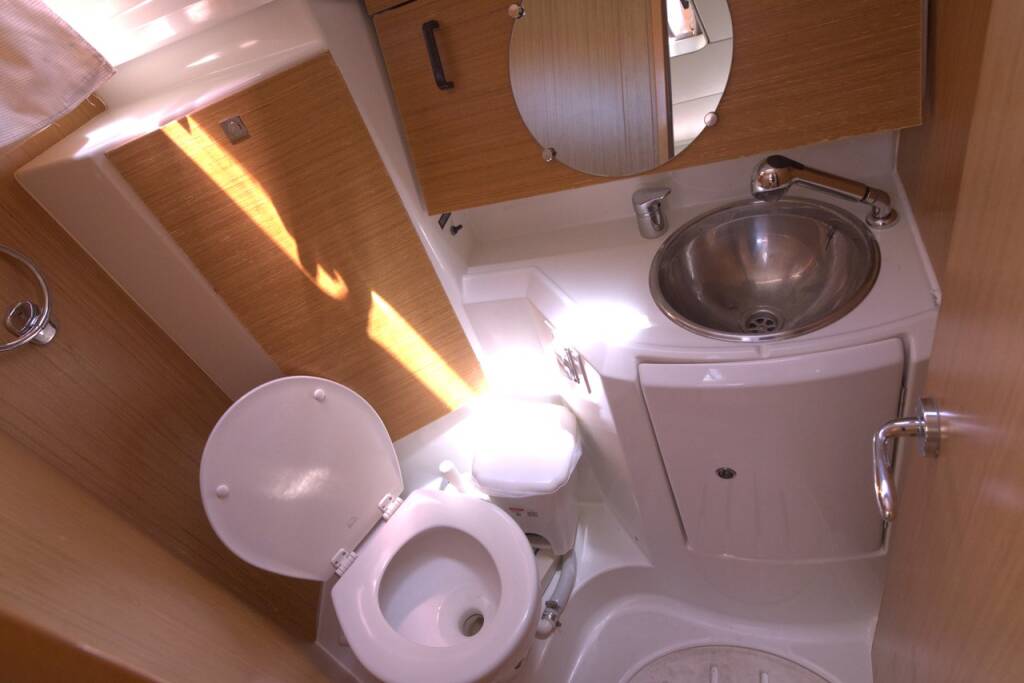 Segelyacht Sun Odyssey 36i Candy