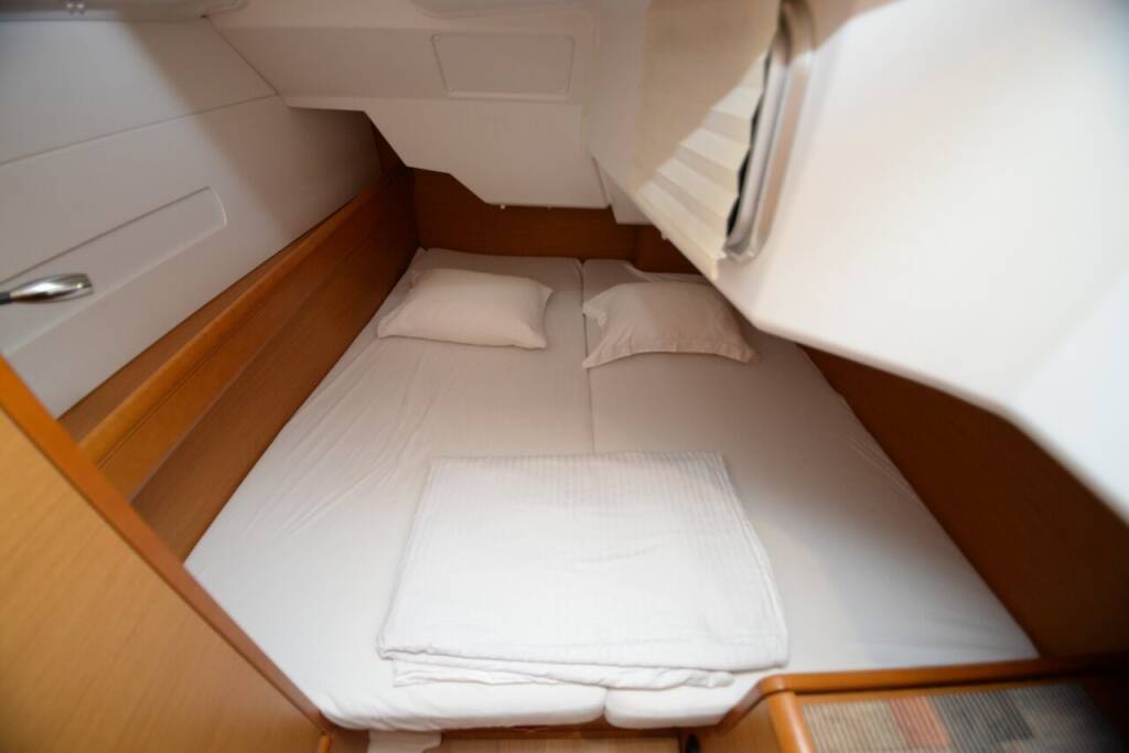 Segelyacht Sun Odyssey 379 Mitis