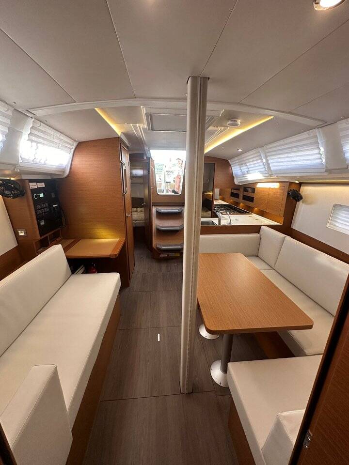 Sailing yacht Sun Odyssey 380 Princess Tia