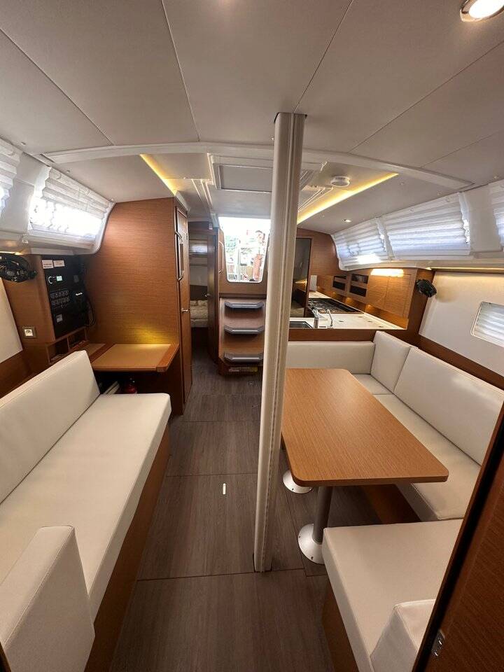 Sailing yacht Sun Odyssey 380 Princess Tia