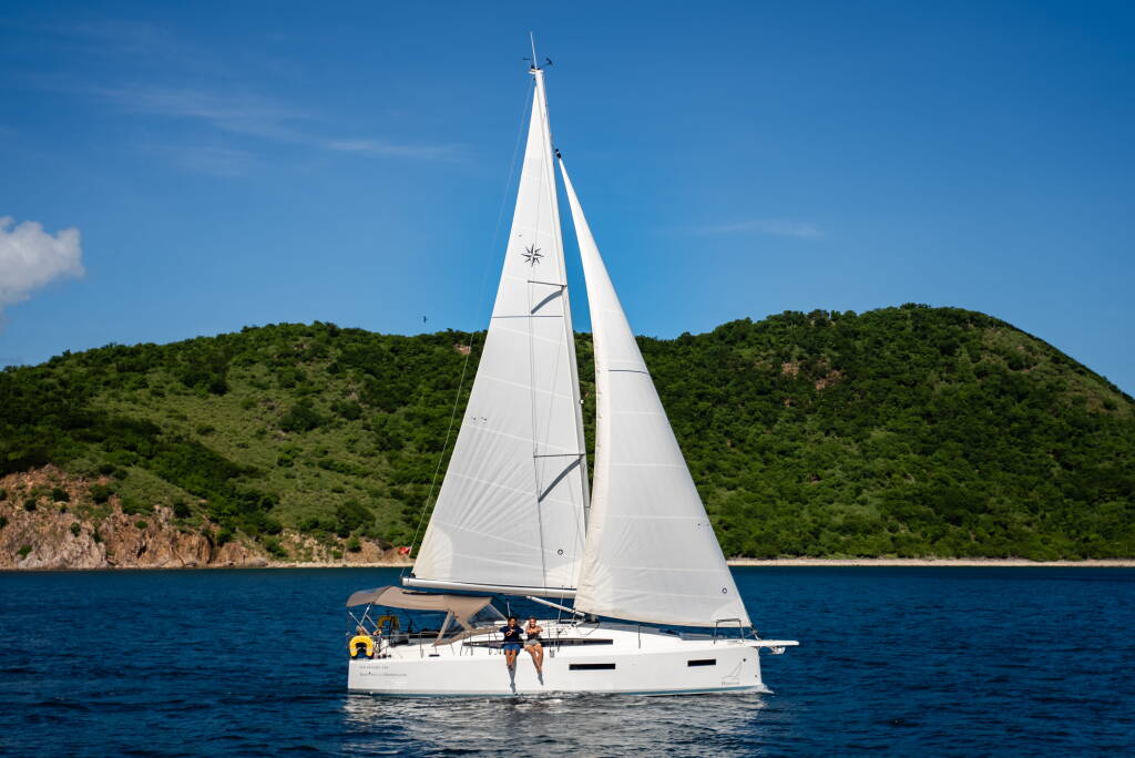 Sun Odyssey 380 Soca Sleigh