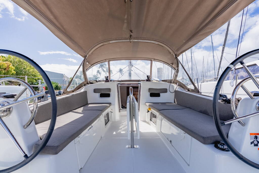 Sun Odyssey 380 Calypso Express