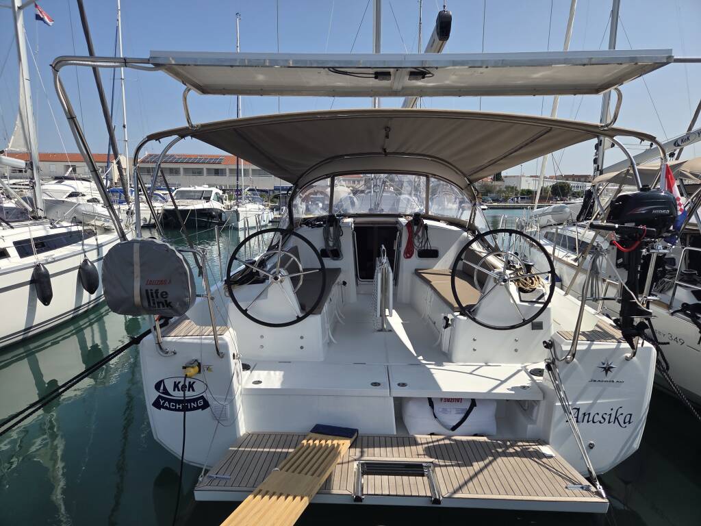 Sun Odyssey 380 Ancsika