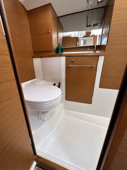 Sun Odyssey 389 Cash