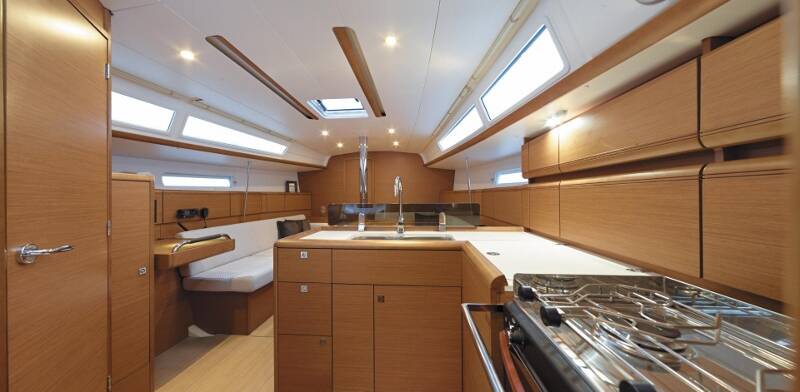 Sun Odyssey 389 CEIBA 