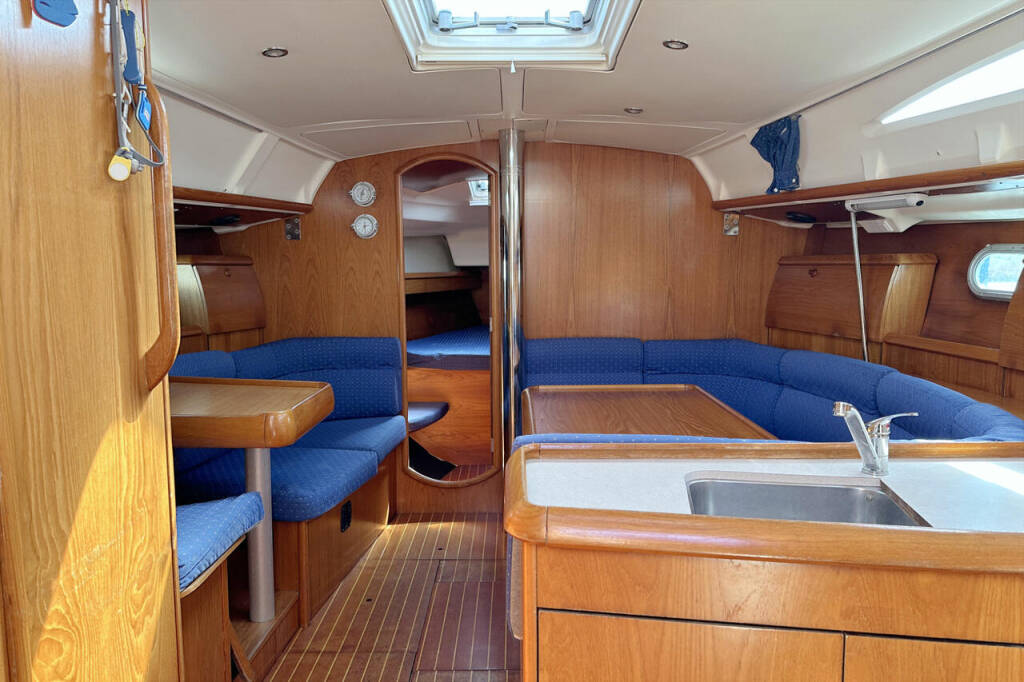 Segelyacht Sun Odyssey 40 Moulin Rouge