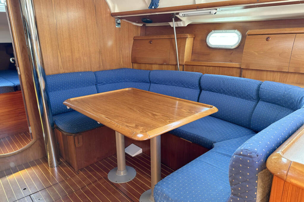 Segelyacht Sun Odyssey 40 Moulin Rouge