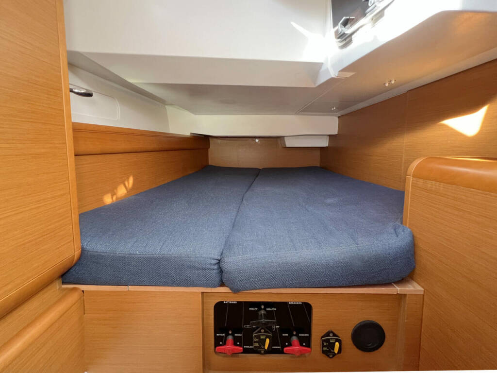 Segelyacht Sun Odyssey 409 Shinju
