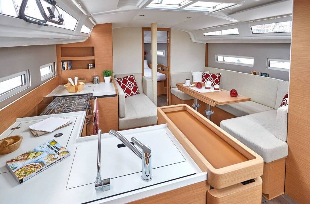 Segelyacht Sun Odyssey 410 Chimera