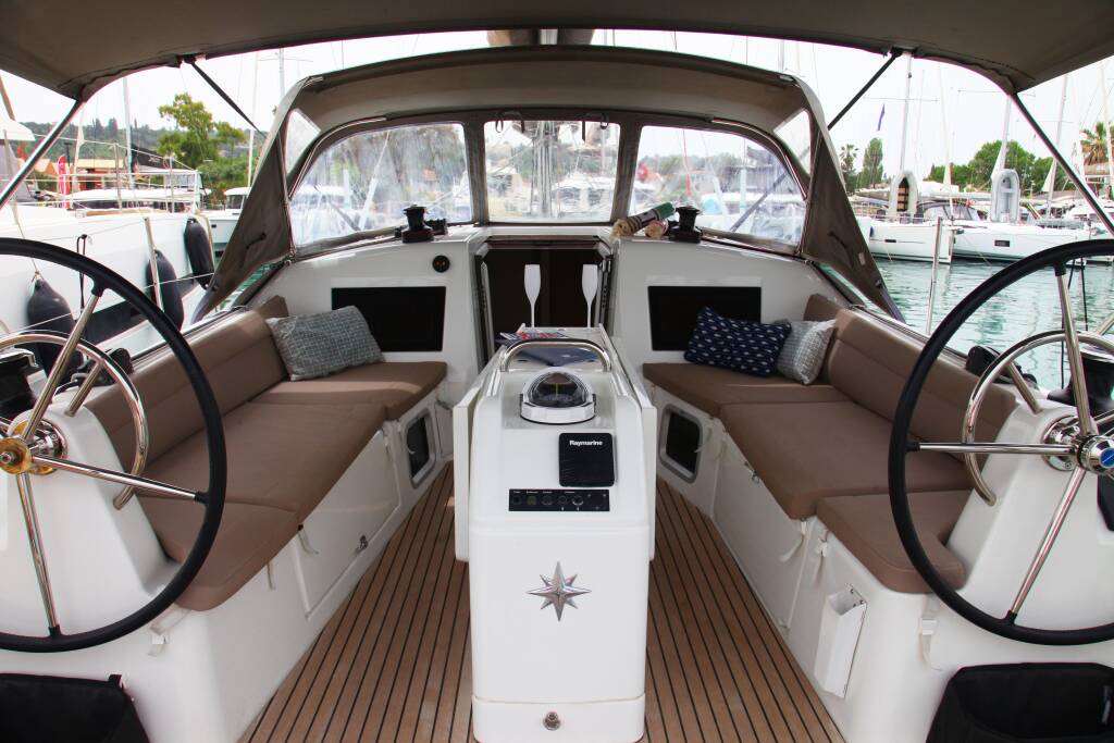 Sun Odyssey 410 Barracuda