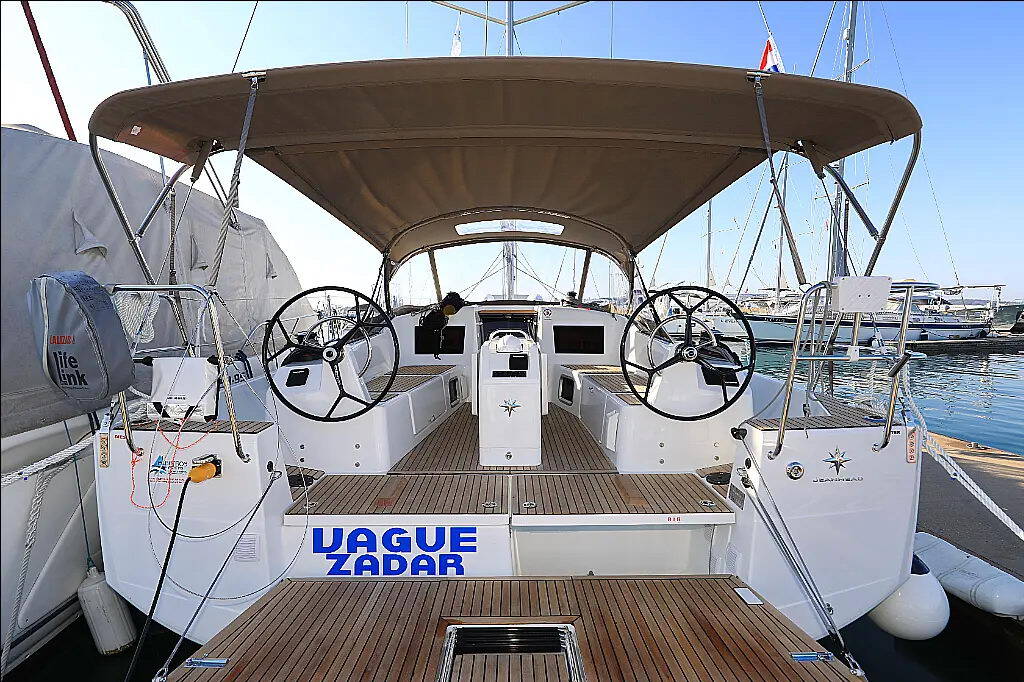 Segelyacht Sun Odyssey 410 CLASS
