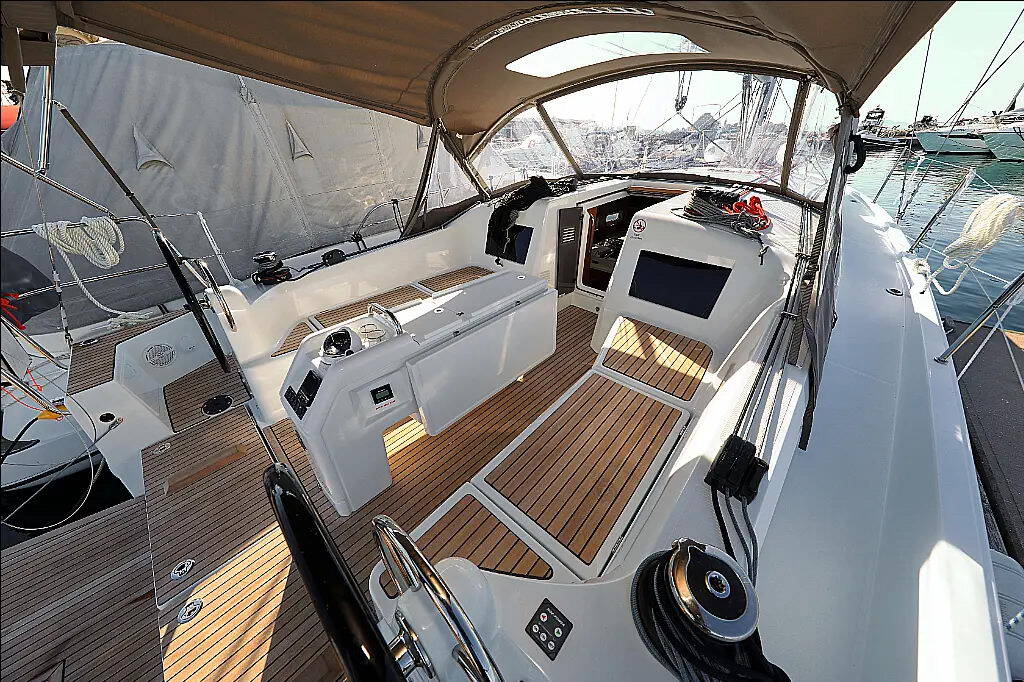 Segelyacht Sun Odyssey 410 CLASS
