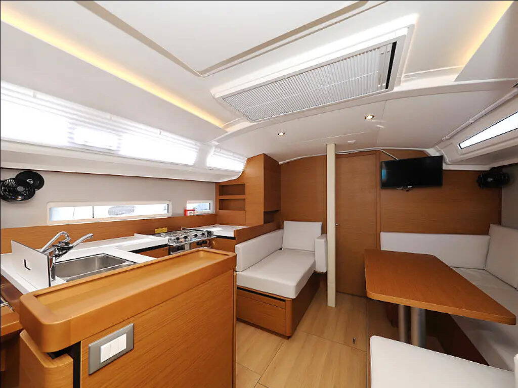 Segelyacht Sun Odyssey 410 CLASS