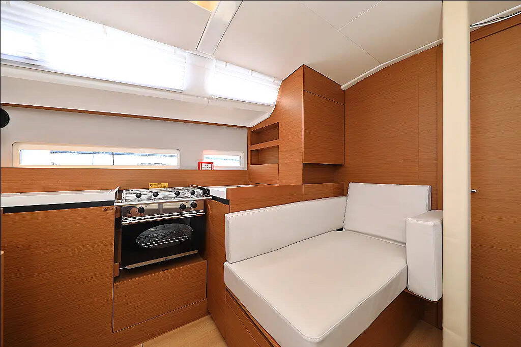 Segelyacht Sun Odyssey 410 CLASS
