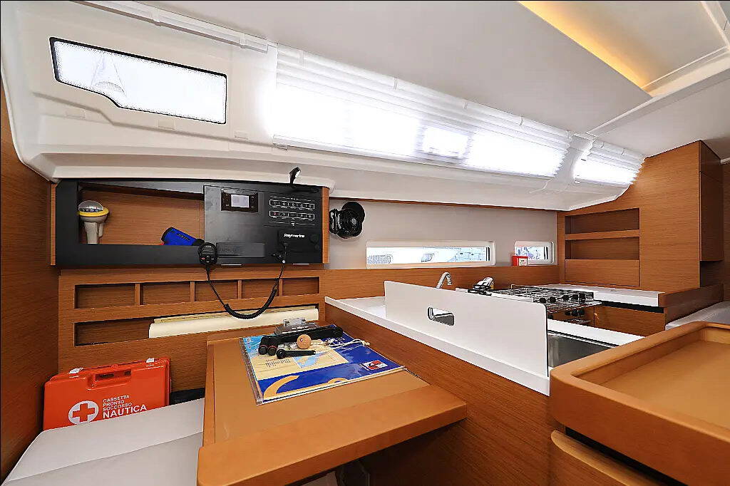 Segelyacht Sun Odyssey 410 CLASS