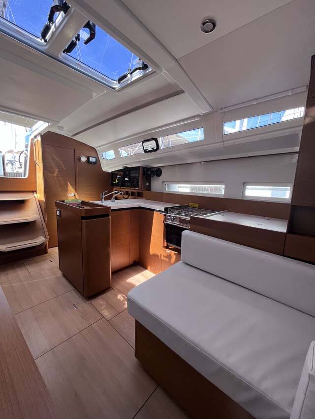 Segelyacht Sun Odyssey 410 Tu Tamo 3