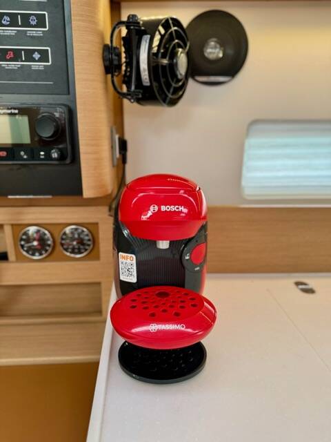 Segelyacht Sun Odyssey 410 Lucia