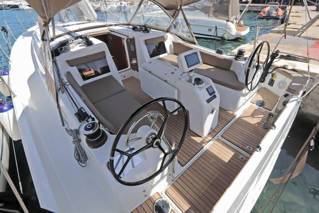 Segelyacht Sun Odyssey 410 Paris