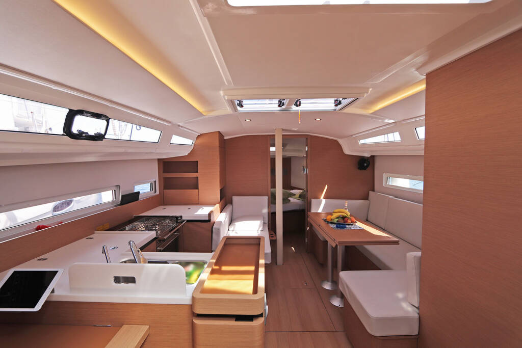 Segelyacht Sun Odyssey 410 Paris