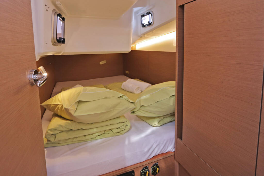 Segelyacht Sun Odyssey 410 Paris