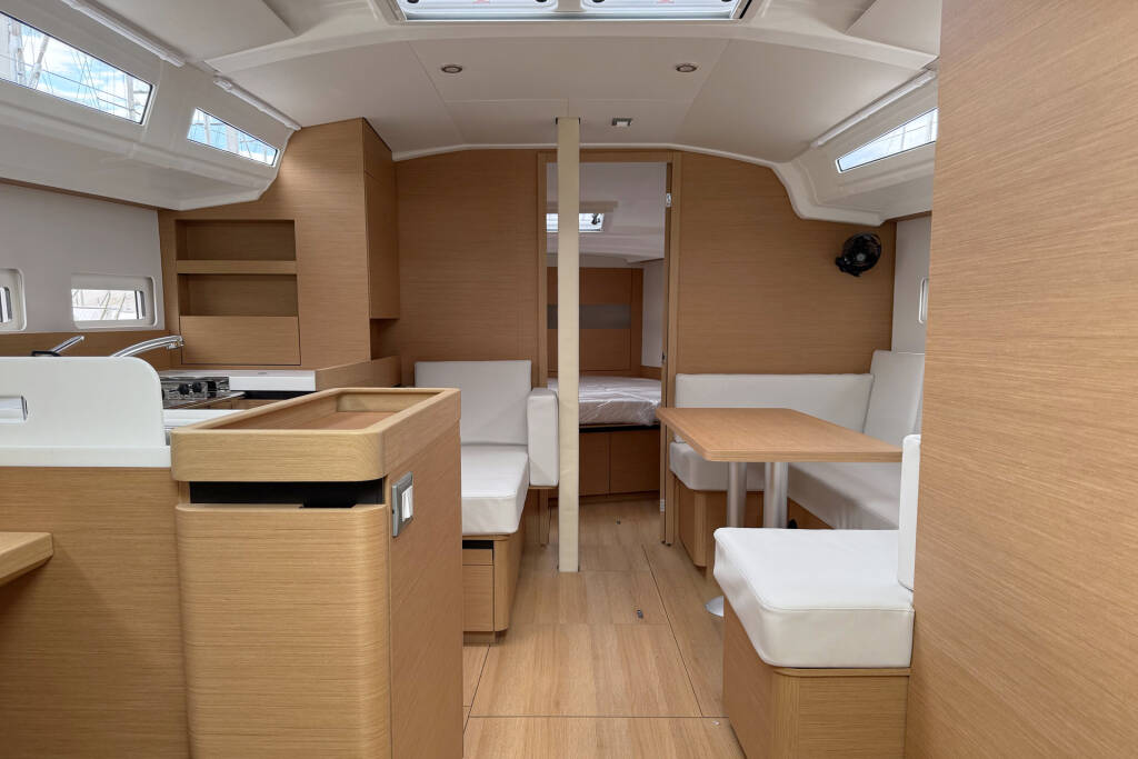 Sun Odyssey 410 Mare