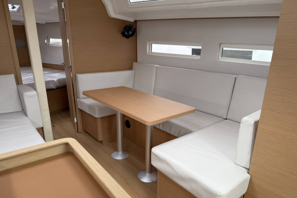 Sun Odyssey 410 Mare