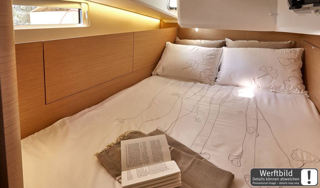 Sailing yacht Sun Odyssey 410 Maral