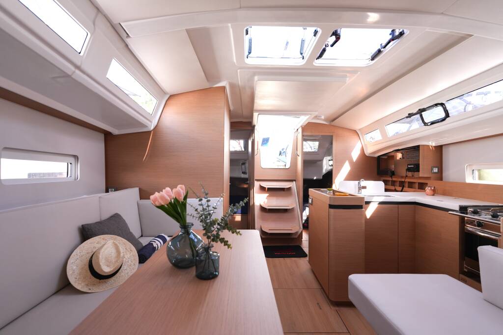 Sun Odyssey 410 Colibri