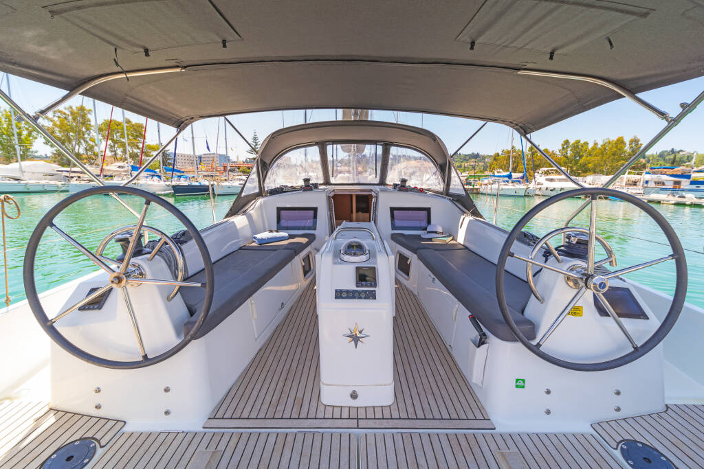 Segelyacht Sun Odyssey 410 Zheng Yi Sao (郑一嫂)