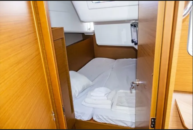 Segelyacht Sun Odyssey 410 Evelina
