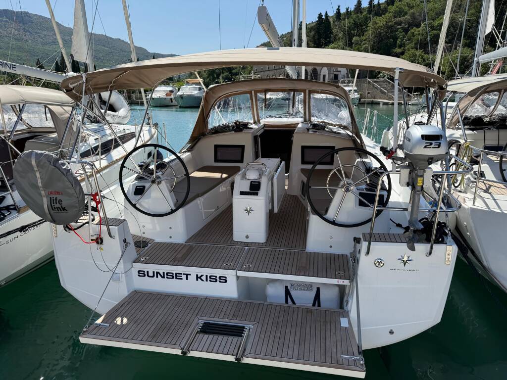 Sun Odyssey 410 Sunset Kiss
