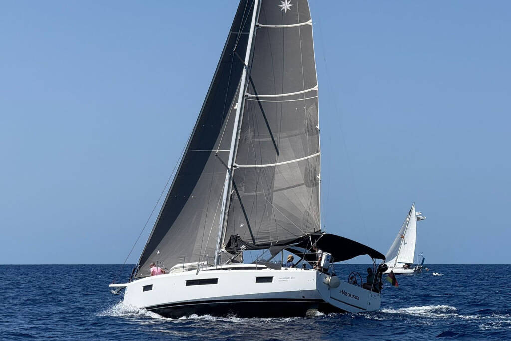 Sun Odyssey 410 Naoussa