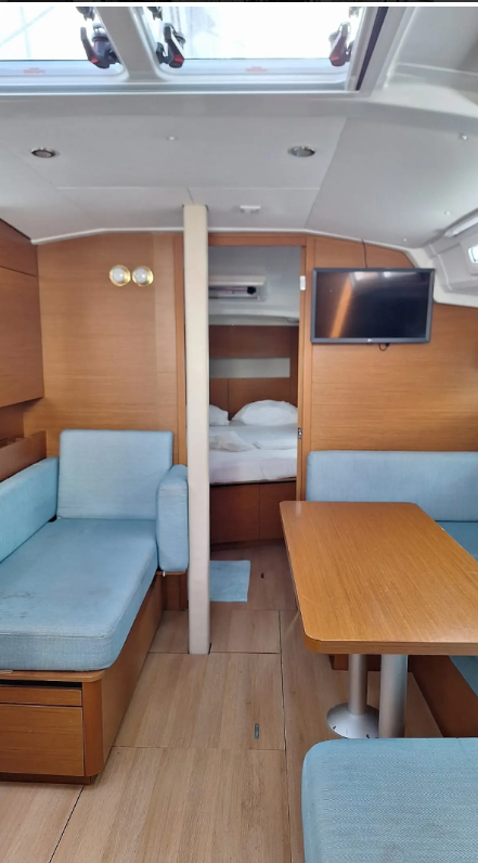 Sun Odyssey 410 Iliada