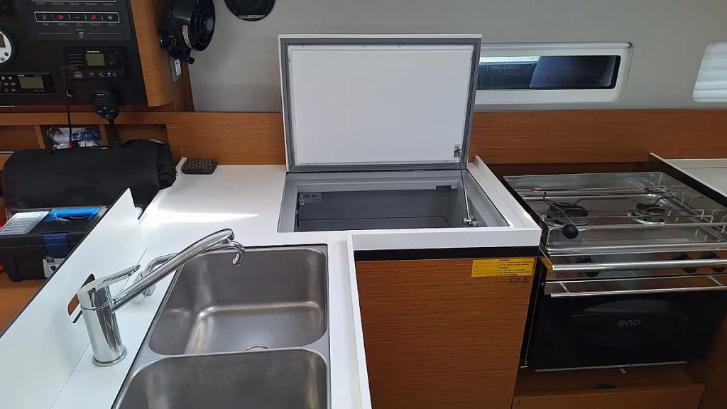 Sun Odyssey 410 Iliada