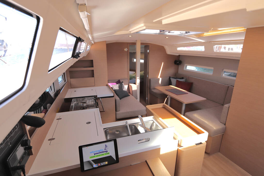 Segelyacht Sun Odyssey 410 Aris