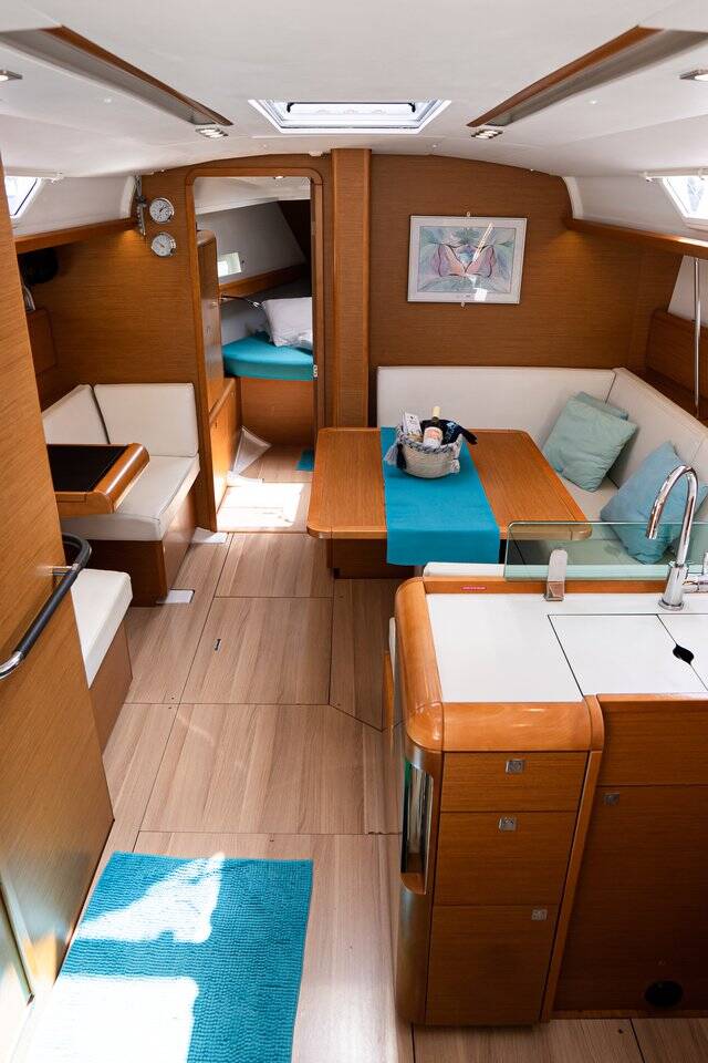 Segelyacht Sun Odyssey 419 Izzi