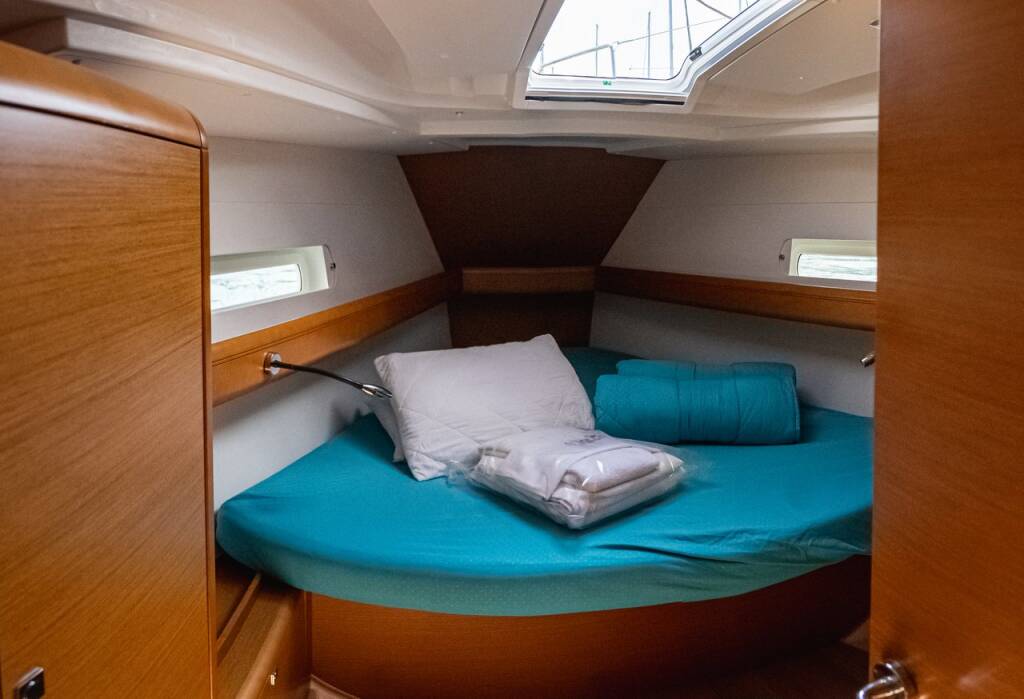 Segelyacht Sun Odyssey 419 Izzi